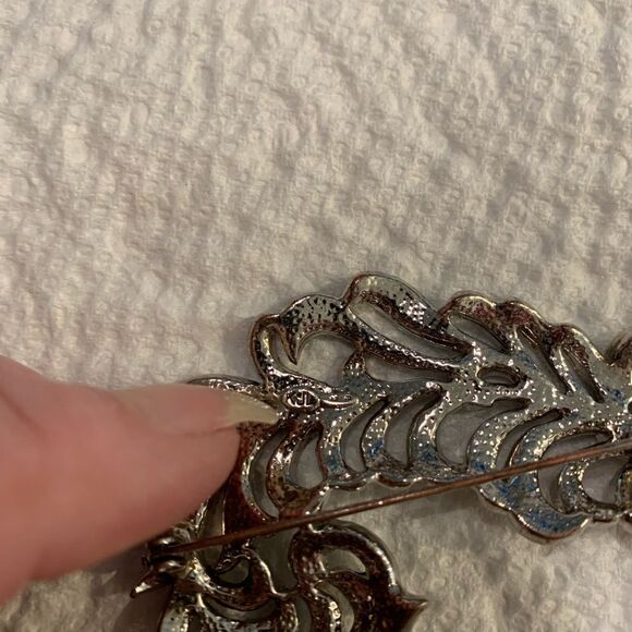 Kenneth Jay Lane Vintage KJL Feather Plume Pave Crystal Pin Stamped - Picture 4 of 5